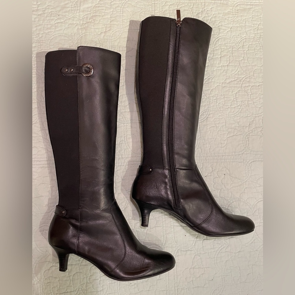Anne Klein Black Heeled Boots